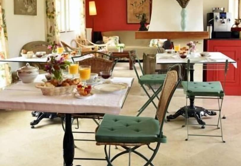 مبيت وإفطار Chateau Le Quesnoy