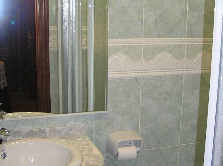 민박 Hostal Restaurante La Cepa