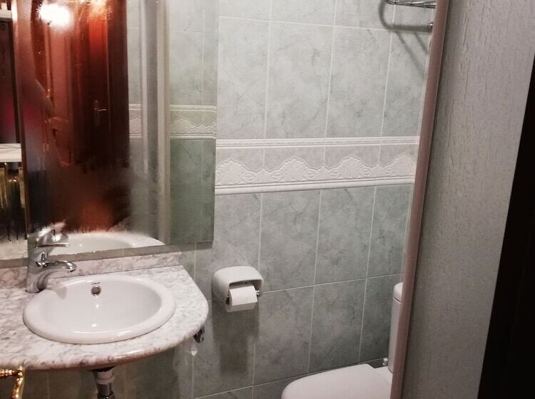 민박 Hostal Restaurante La Cepa