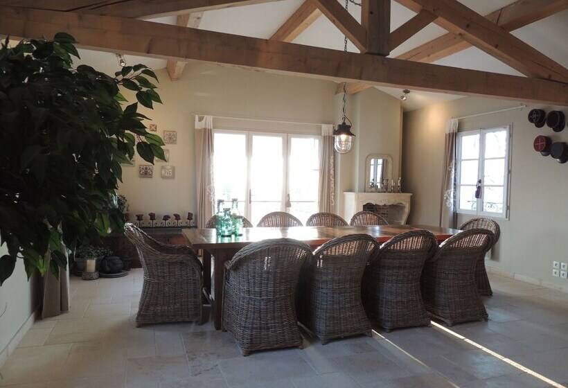 ベッドアンドブレックファースト Le Bouquet De Seguret