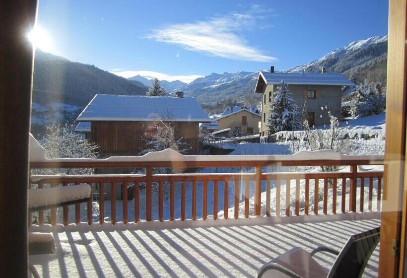 Chalet Les Jumelles