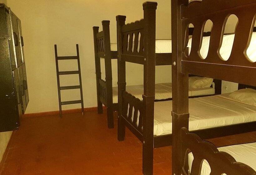 Coco Bahia Hostal   Hostel