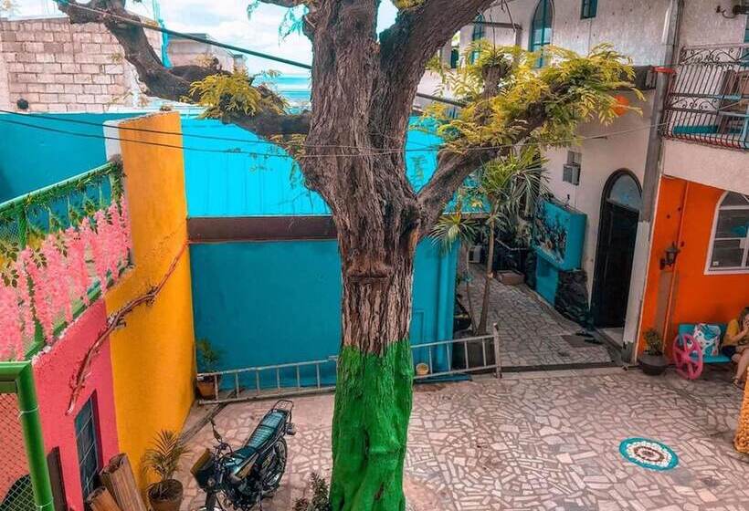 Front Beach Hotel & Resort