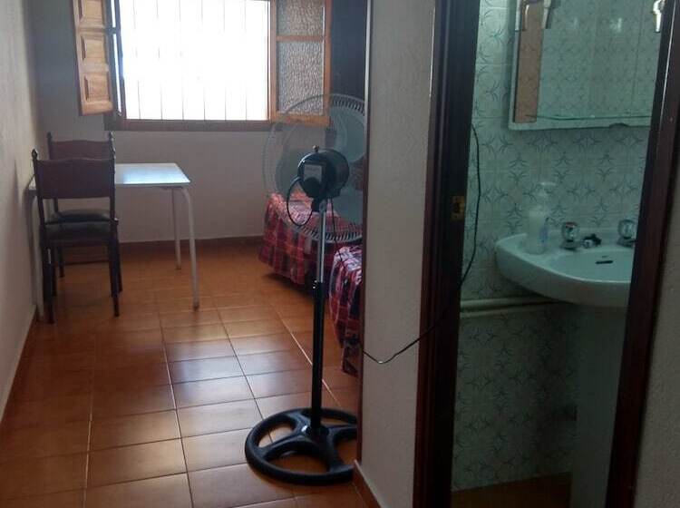 Хостел Hospederia Montes