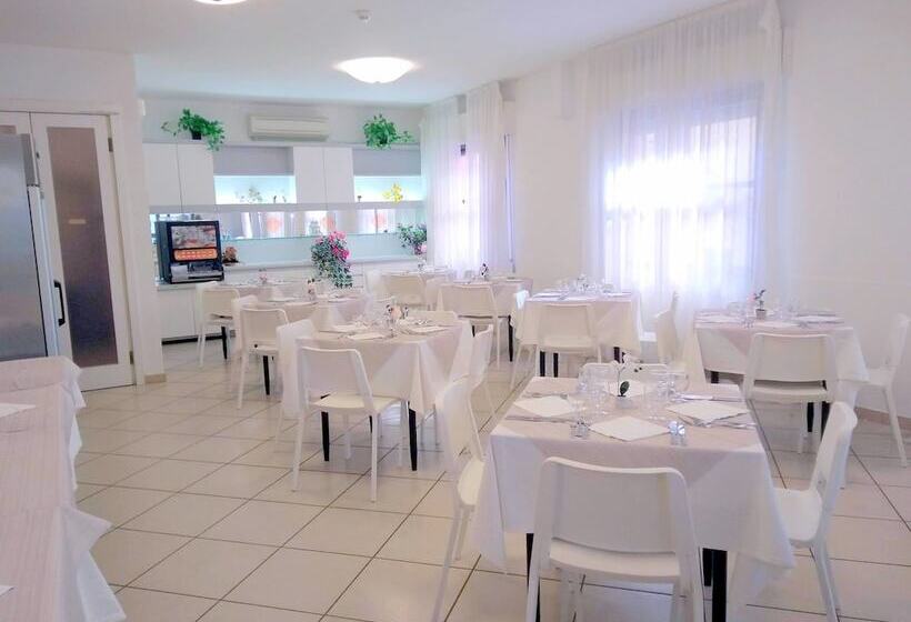 여관 La Bella Vita