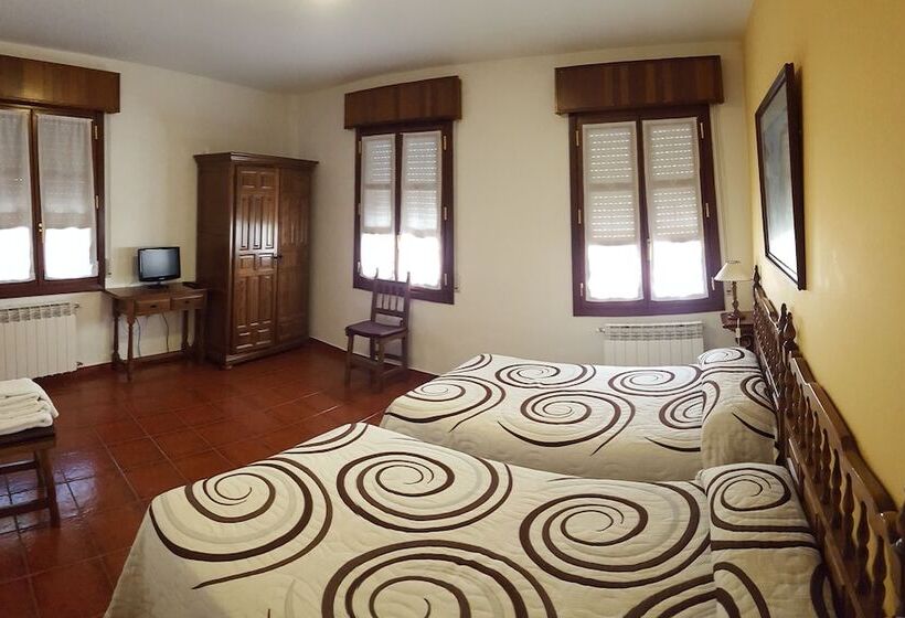 مسافرخانه Las Cantigas