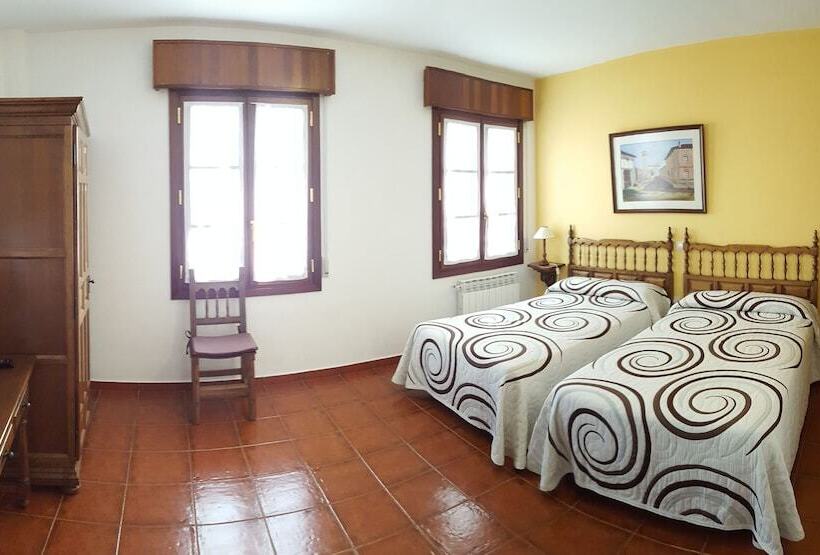 مسافرخانه Las Cantigas