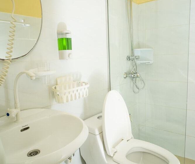 هتل Alona Austria Resort