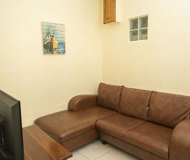 هتل Alona Austria Resort