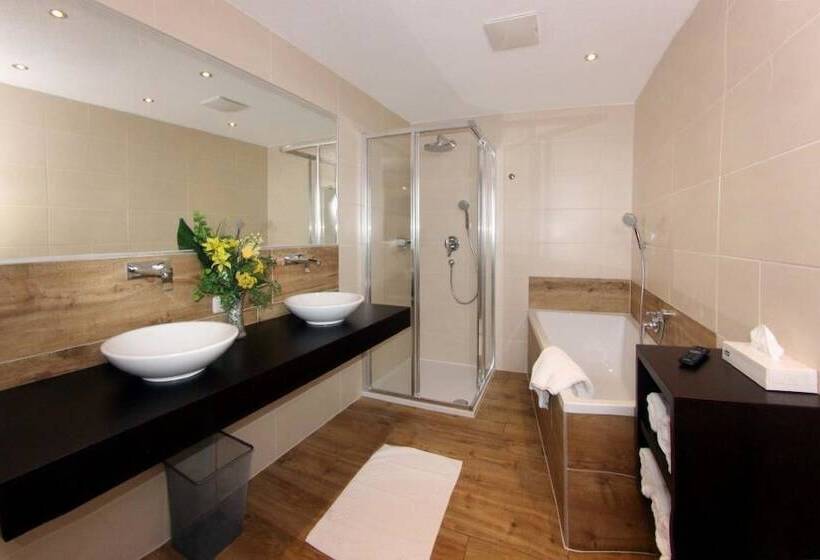 Отель Appartement Similaun