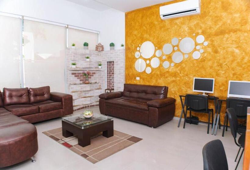 هتل B`quin Plaza Cúcuta