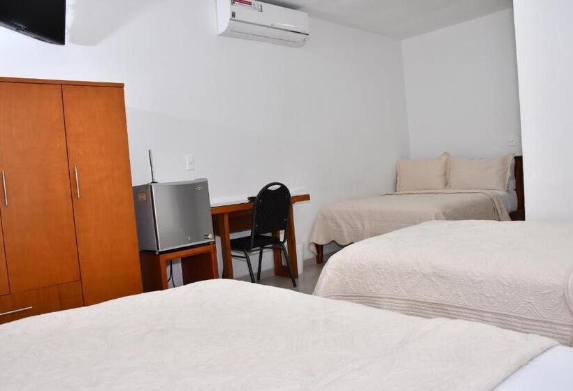 هتل B`quin Plaza Cúcuta