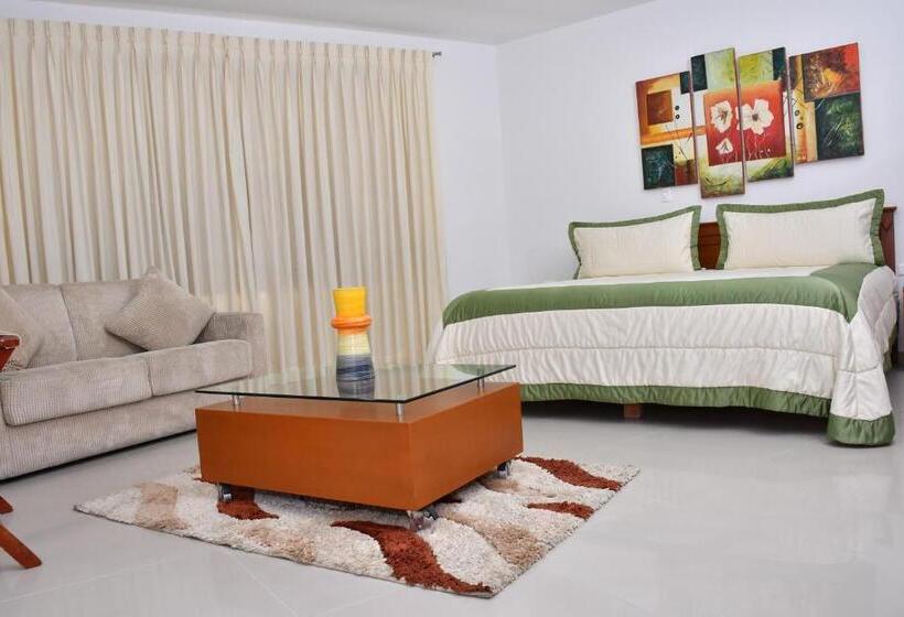 هتل B`quin Plaza Cúcuta