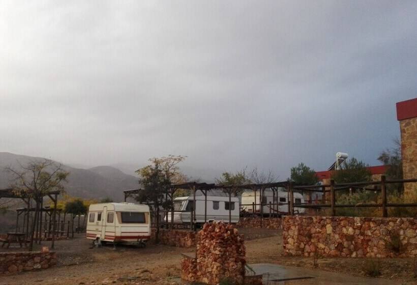 فندق Camping Almocita