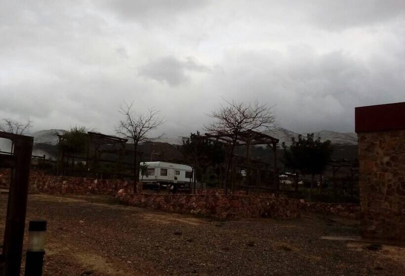 בית מלון כפרי Camping Almocita
