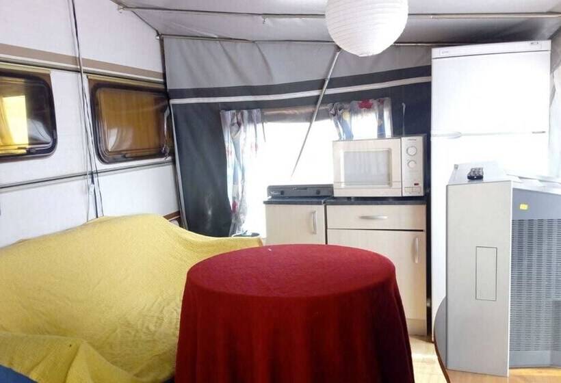 فندق Camping Almocita