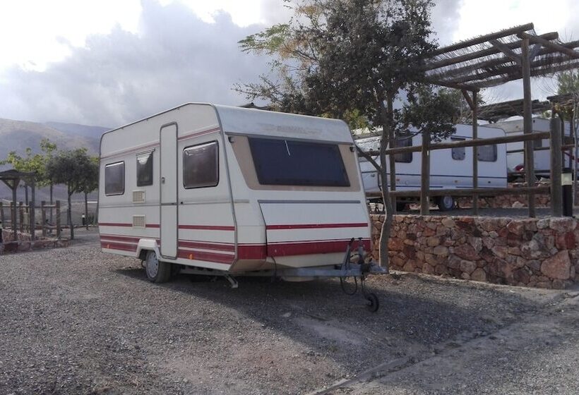 فندق Camping Almocita
