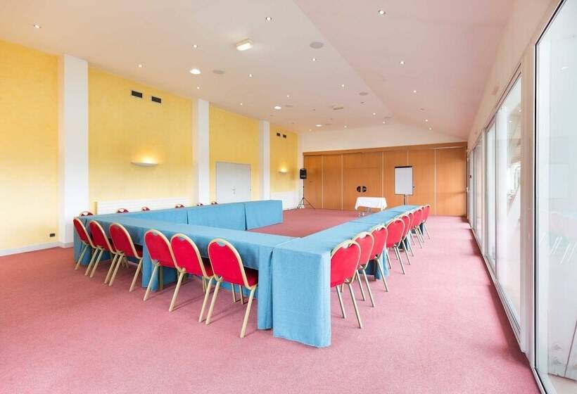 Отель Du Casino De Capvern