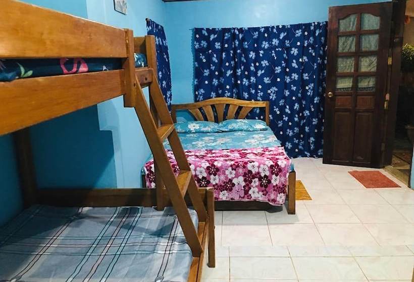 Отель Gracia's Budget Inn