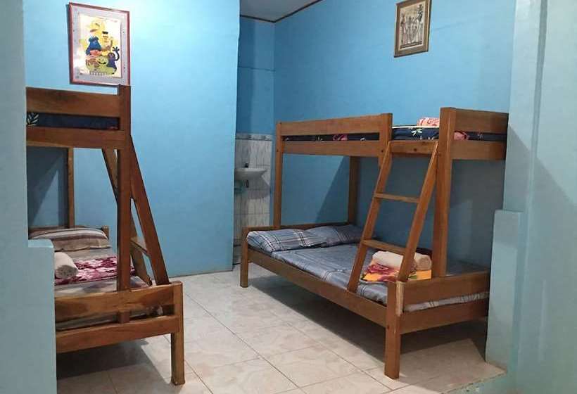 Отель Gracia's Budget Inn