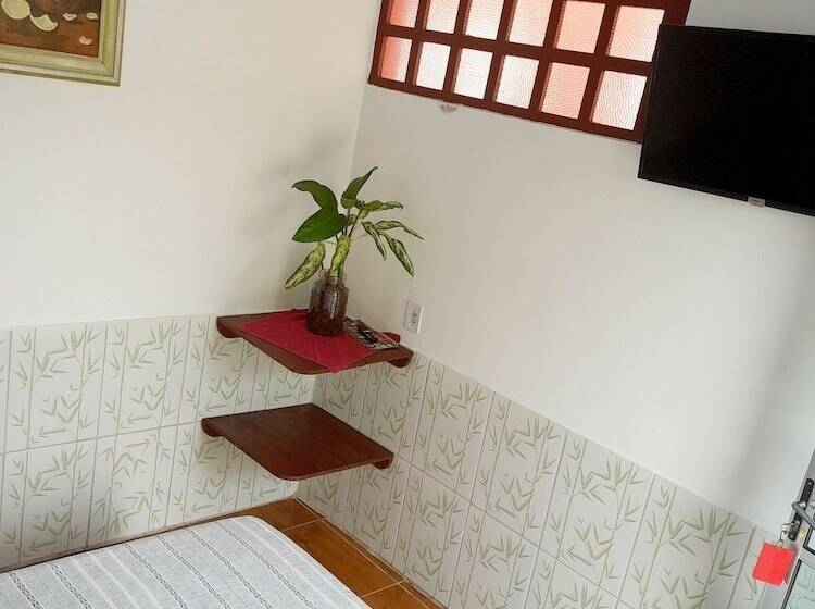 Отель Hostel Canto Da Praia São Sebastião   Próximo Ao Enrocamento Caraguatatuba