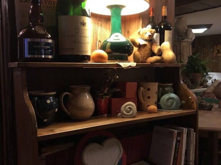 Отель Hôtel Restaurant La Croix Jean Claude