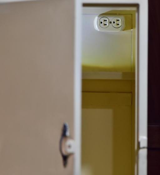 בית מלון כפרי La Brisa Loca Hostel