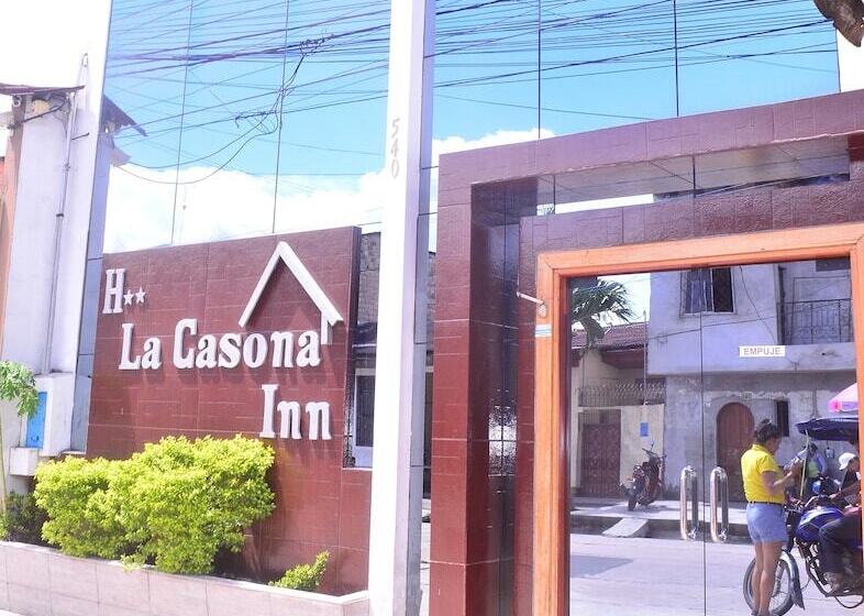 هتل La Casona Inn