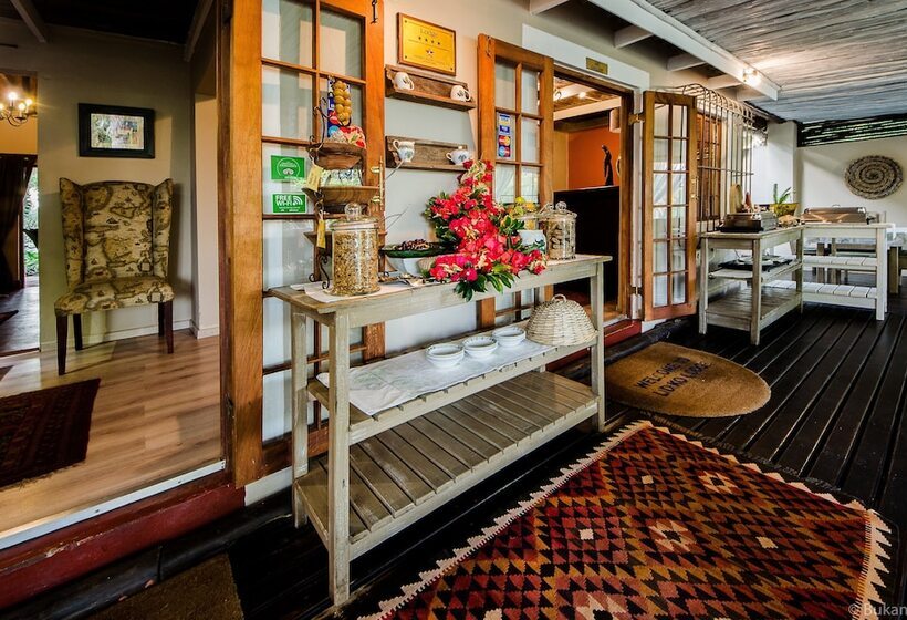 Отель Lidiko Lodge