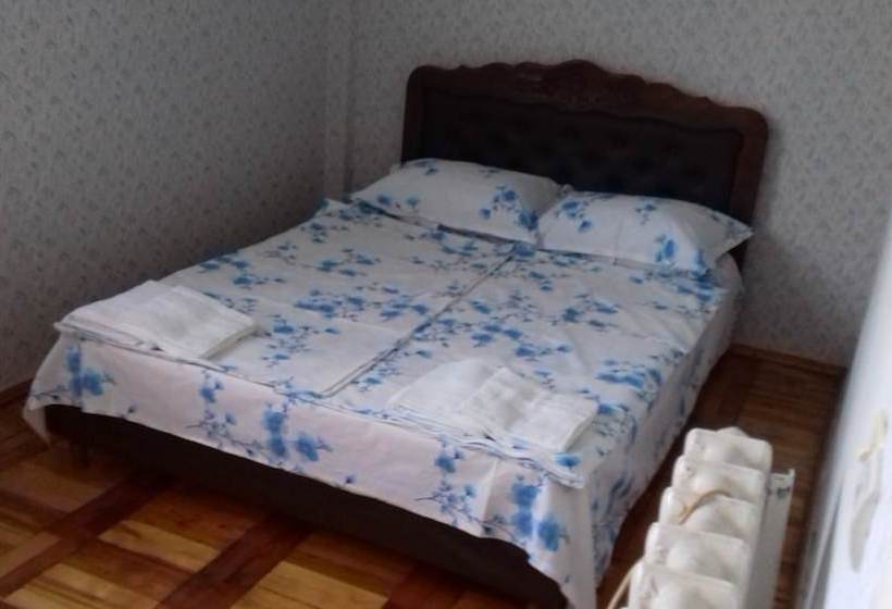 Отель Qarandzav