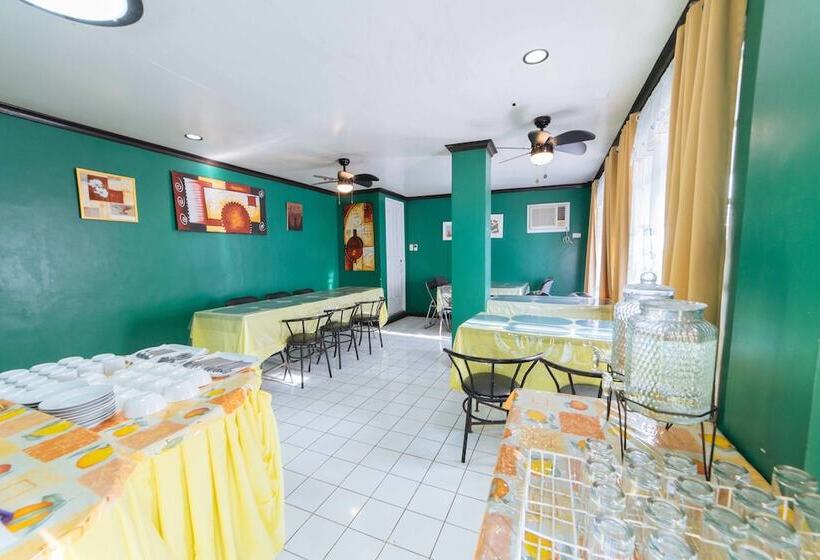 هتل Reddoorz Near Fruit Market Tagaytay