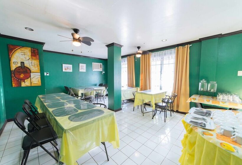 هتل Reddoorz Near Fruit Market Tagaytay