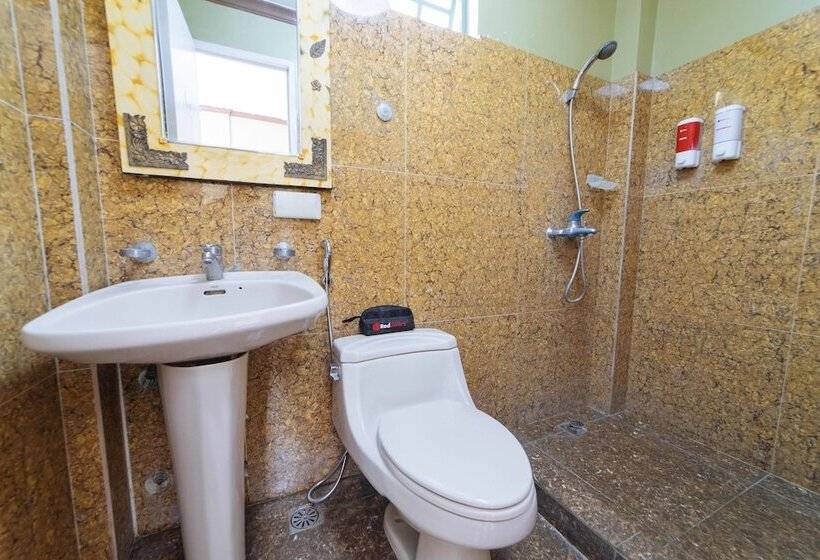 هتل Reddoorz Near Fruit Market Tagaytay