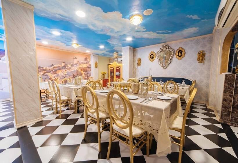 هتل Reddoorz Plus @ Aguirre Avenue Bf Homes