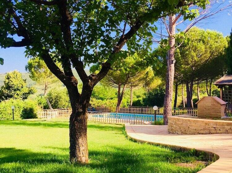 هتل روستایی Agriturismo Sotto Il Colle