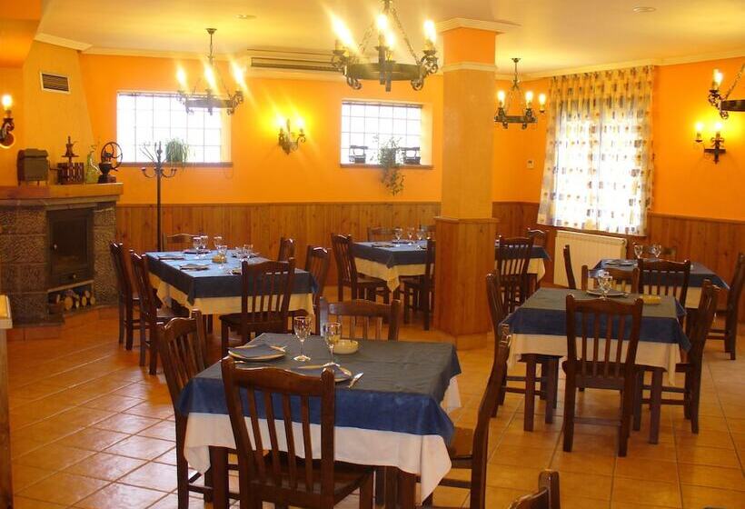 בית מלון כפרי Rural Huelde