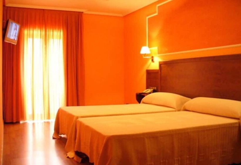 ホテル Rural Huelde