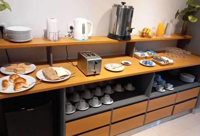 酒店 Urquiza Suite & Apartment