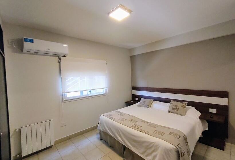 酒店 Urquiza Suite & Apartment