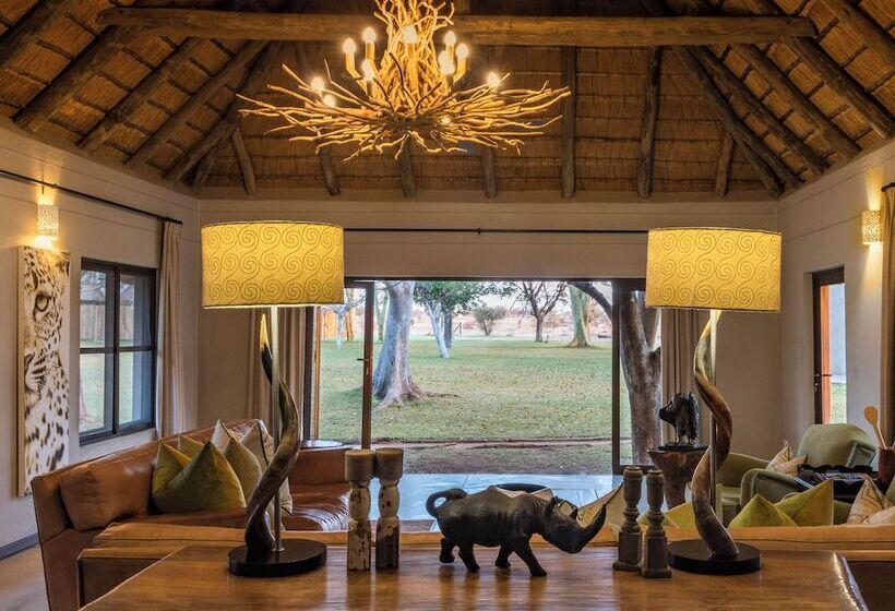 ホテル Xanatseni Private Camp