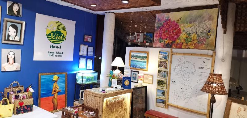 La Vida Hostel Samal Island