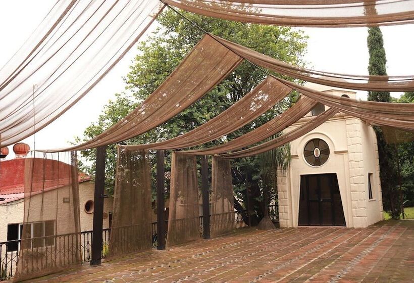 Matices Hotel De Barricas