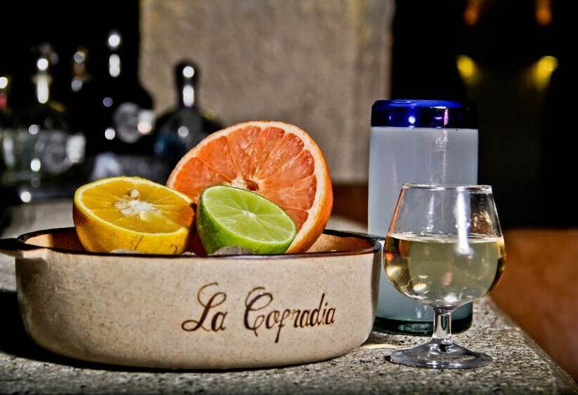 Matices Hotel De Barricas