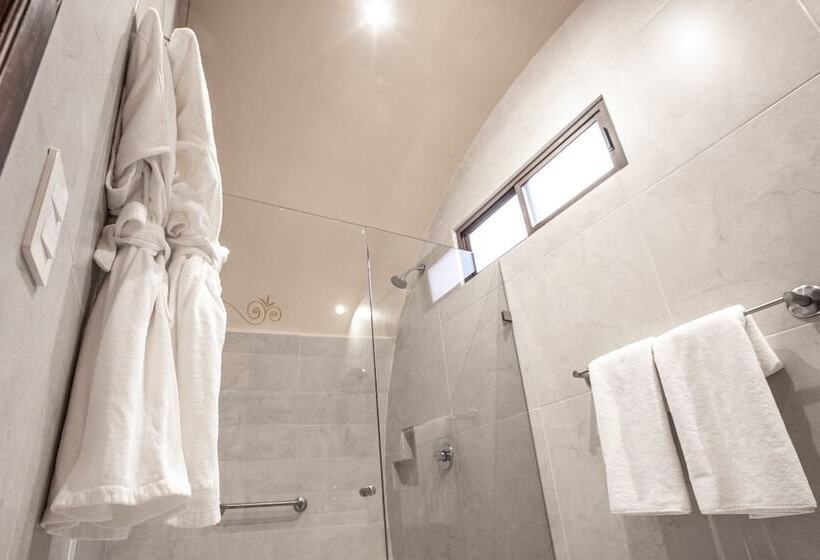 Matices Hotel De Barricas