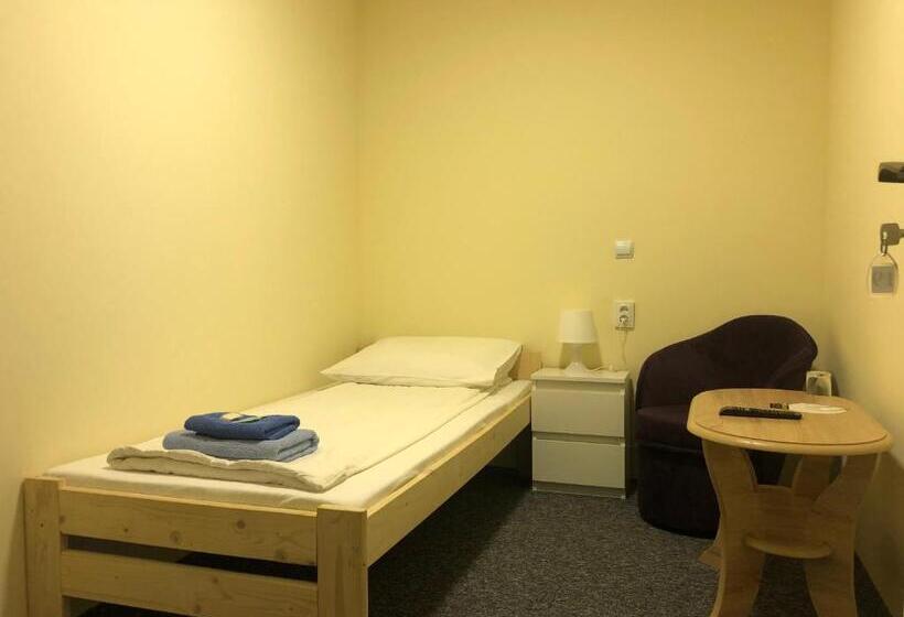 مُتل Etna   Hostel  Noclegi Rzeszów