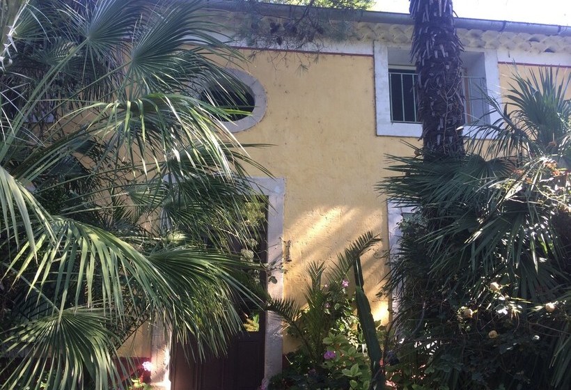 פנסיון Villa Leona Clim Park