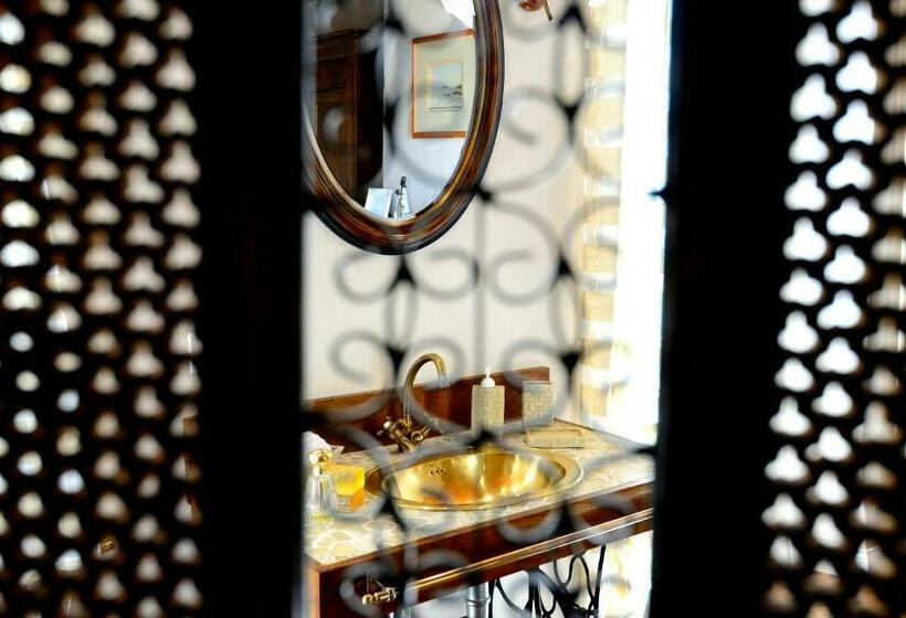 פנסיון La Maison D Anaïs