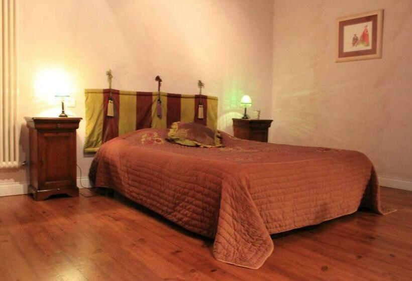 פנסיון La Maison D Anaïs