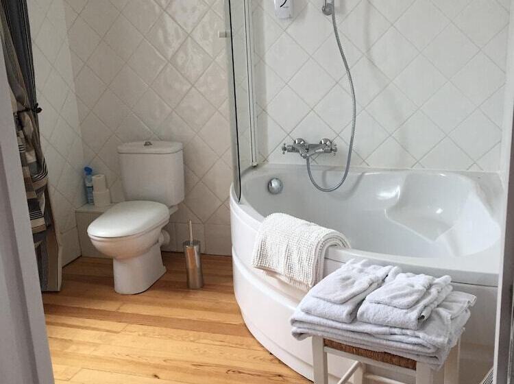 פנסיון La Maison D Anaïs