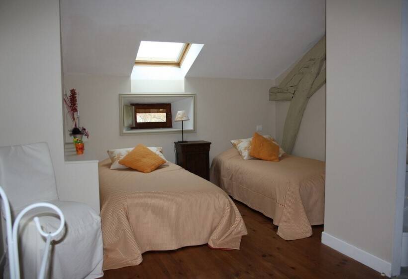 פנסיון La Maison D Anaïs